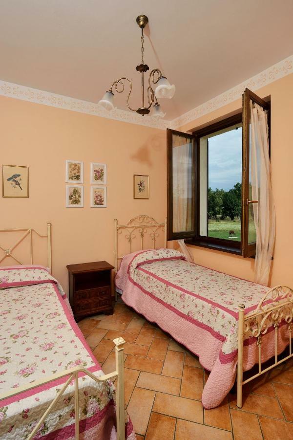 Agriturismo I Granai Crocemaroggia エクステリア 写真